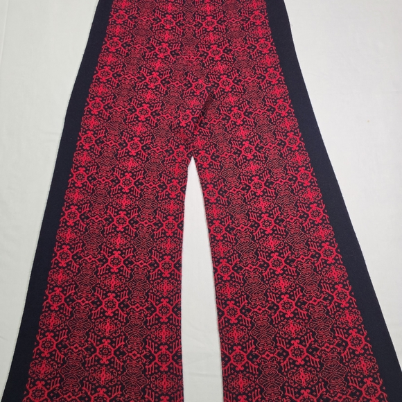 Red Patterned Wide-Leg Pants - Picture 2 of 6